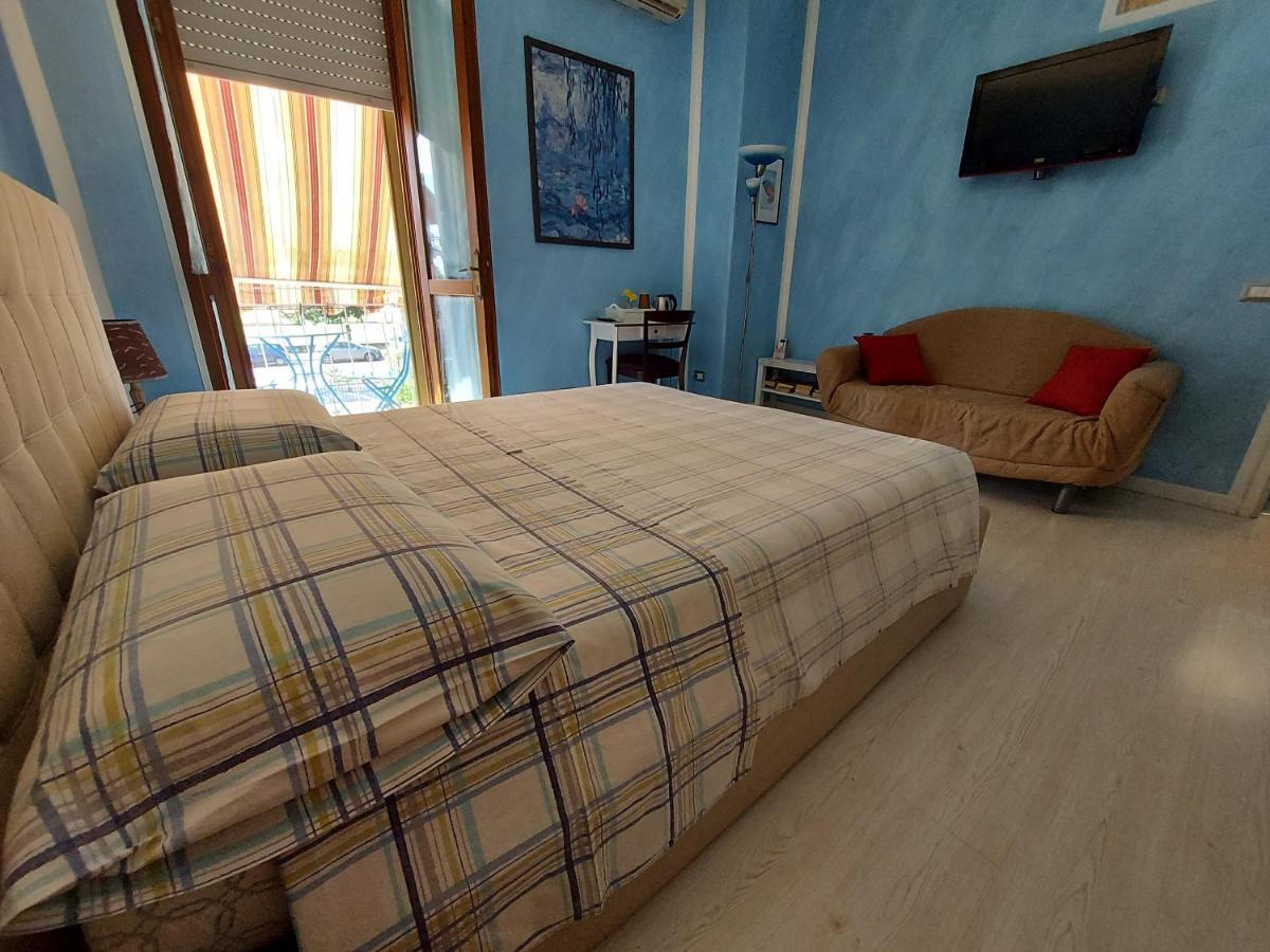 B&B Desenzano 데센자노델가르다 외부 사진