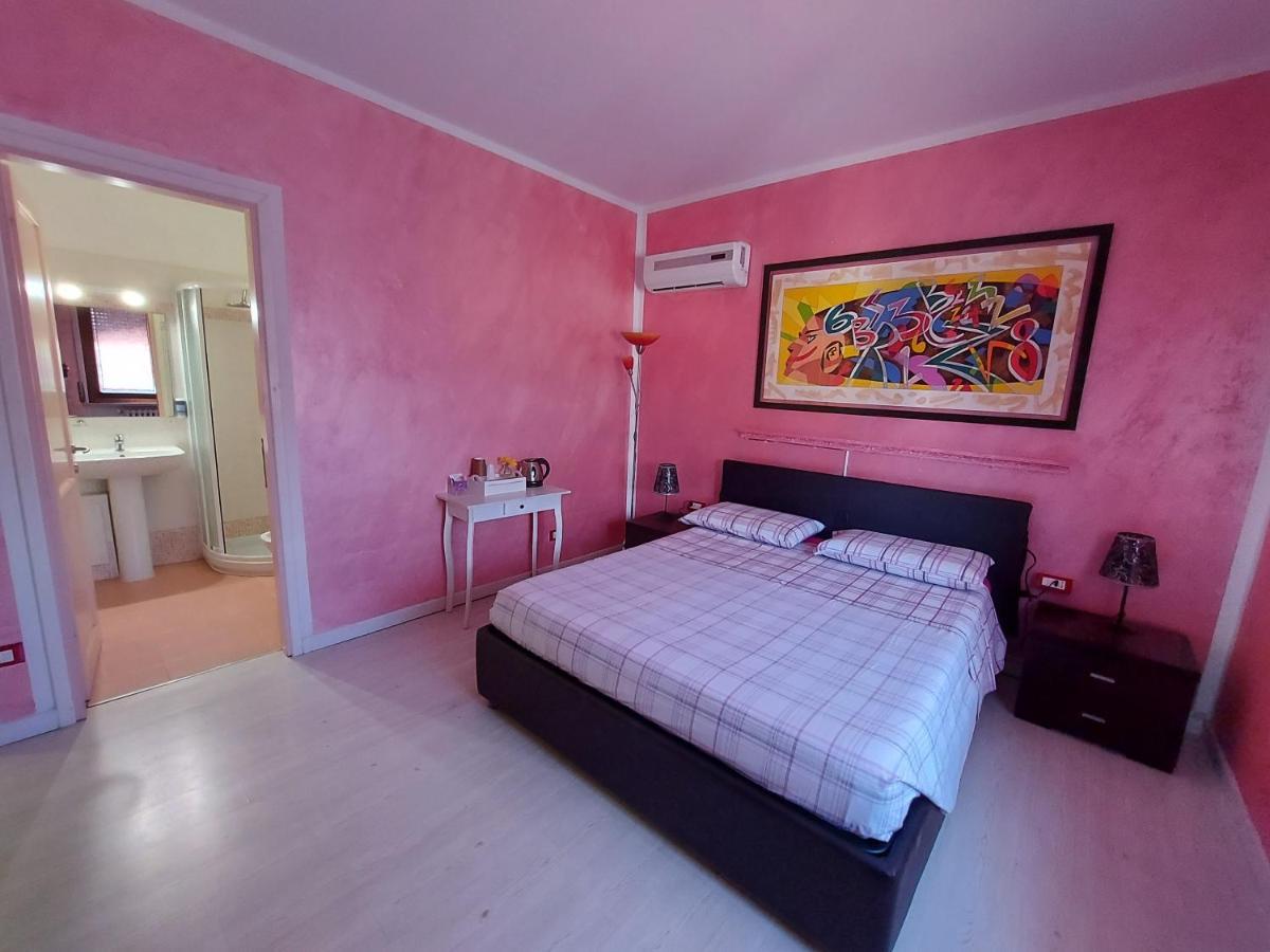 B&B Desenzano 데센자노델가르다 외부 사진