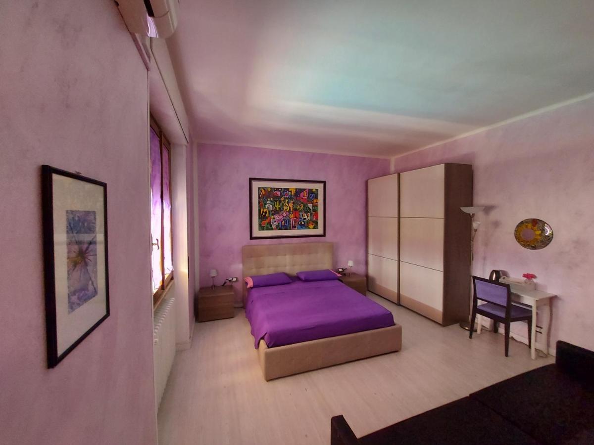 B&B Desenzano 데센자노델가르다 외부 사진