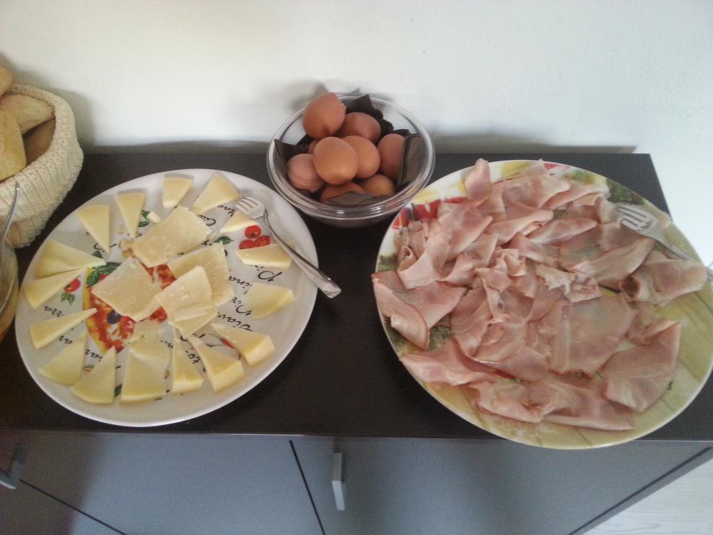 B&B Desenzano 데센자노델가르다 외부 사진